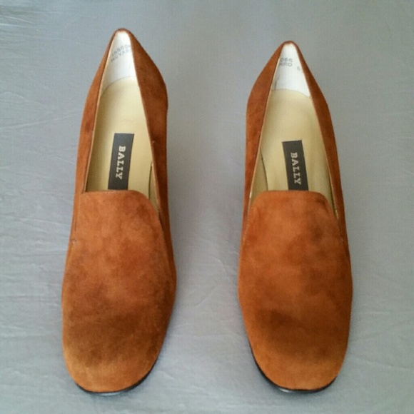 BallY SuEde g0rGe0us brAnd nEw puMpS 🍁 - Picture 5 of 6